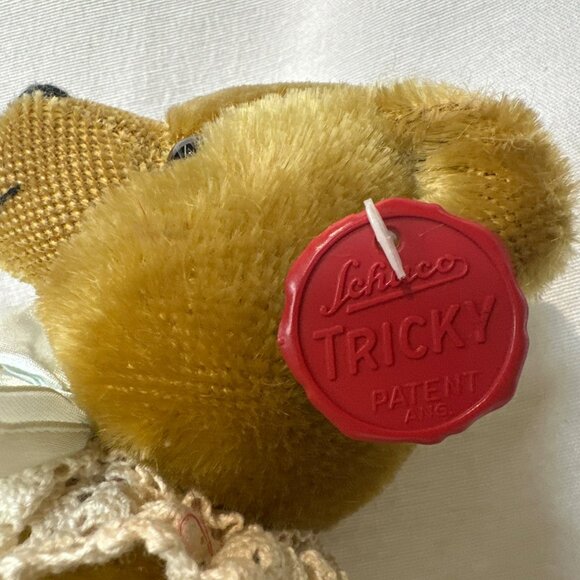 Schuco Jointed Teddy Bear Brown Purring Sound Hang Tag 11" W/ Bow Ruffle - Picture 5 of 7